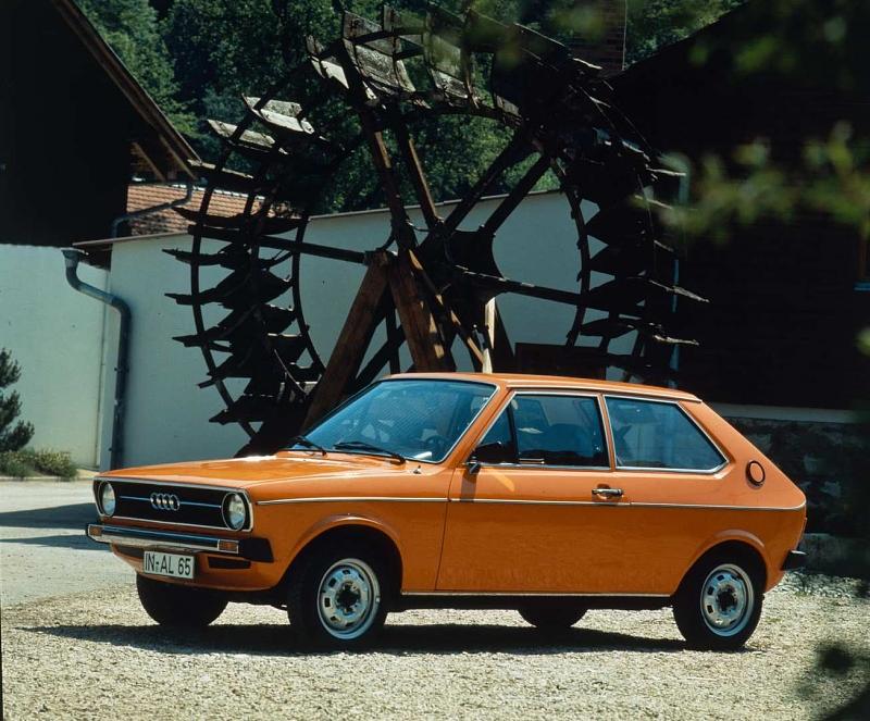 Hier ist der Audi 50 GL zu sehen.