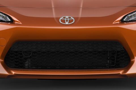 Toyota GT86 (Baujahr 2012) - 2 Türen Kühlergrill und Scheinwerfer