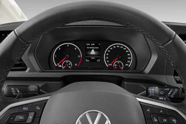 Volkswagen Caddy Cargo (Baujahr 2021) Maxi Regular Cab 4 Türen Tacho und Fahrerinstrumente