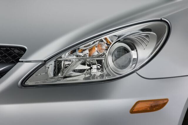 Mercedes SLK (Baujahr 2010) 350 2 Türen Scheinwerfer