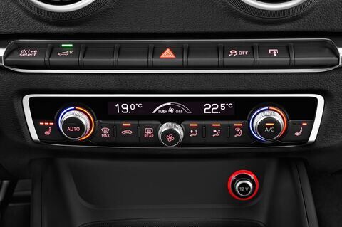 Audi A3 (Baujahr 2015) Ambiente 5 Türen Temperatur und Klimaanlage