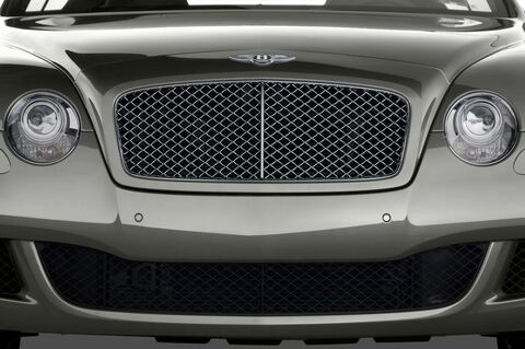 Bentley Continental GT (Baujahr 2010) - 2 Türen Kühlergrill und Scheinwerfer