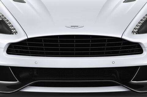 Aston Martin Vanquish (Baujahr 2013) - 2 Türen Kühlergrill und Scheinwerfer