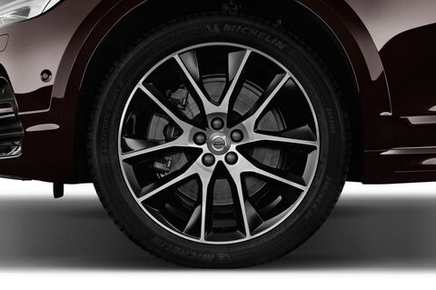 Volvo V90 (Baujahr 2017) Cross Country Pro 5 Türen Reifen und Felge