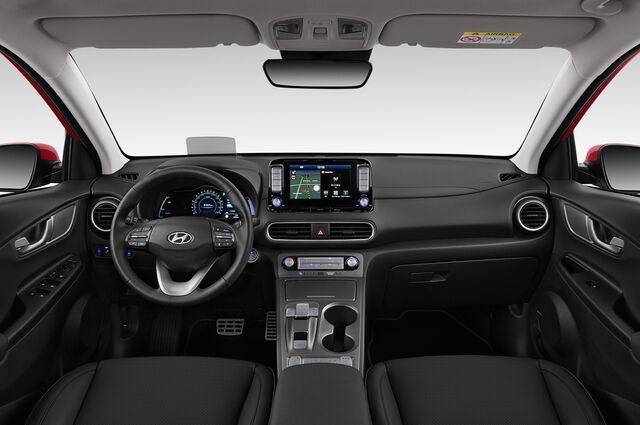 Hyundai Kona elektro (Baujahr 2019) Premium 5 Türen Cockpit und Innenraum