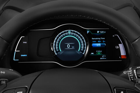 Hyundai Kona EV (Baujahr 2019) Style 5 Türen Tacho und Fahrerinstrumente