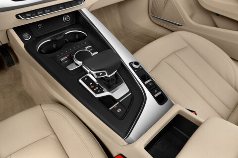 Audi A5 (Baujahr 2018) Design 2 Türen Schalthebel