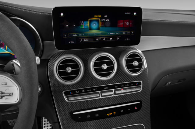 Mercedes GLC Coupe (Baujahr 2021) AMG GLC 63 S 5 Türen Radio und Infotainmentsystem