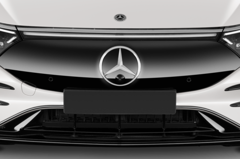Mercedes EQS (Baujahr 2022) Edition 1 5 Türen Kühlergrill und Scheinwerfer