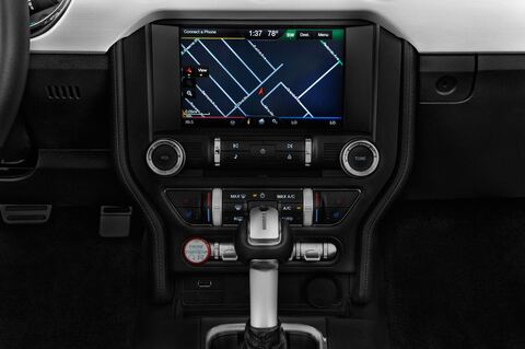 Ford Mustang (Baujahr 2016) GT 2 Türen Radio und Infotainmentsystem