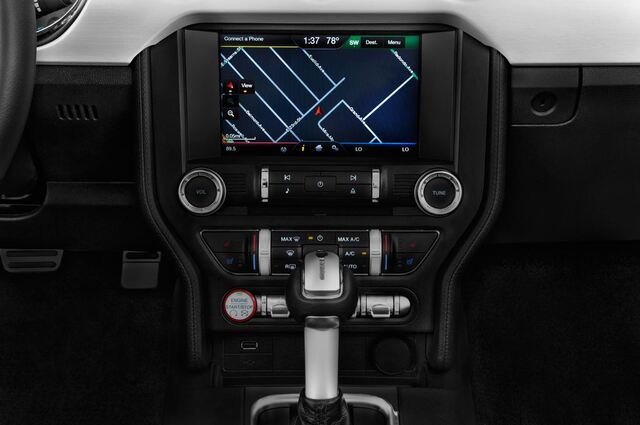 Ford Mustang (Baujahr 2016) GT 2 Türen Radio und Infotainmentsystem