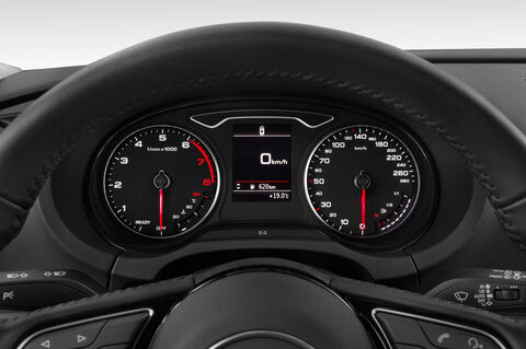 Audi A3 Sportback (Baujahr 2019) Sport 5 Türen Tacho und Fahrerinstrumente