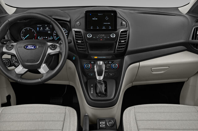 Ford Grand Tourneo Connect (Baujahr 2020) Titanium 5 Türen Mittelkonsole
