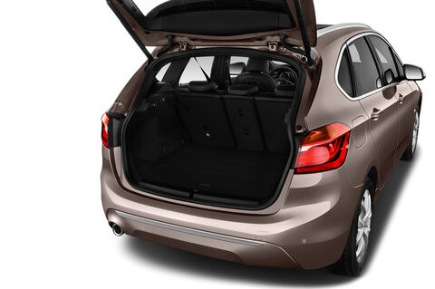 BMW 2 Series Active Tourer (Baujahr 2018) Luxury 5 Türen Kofferraum