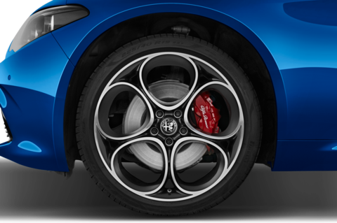 Alfa Romeo Giulia (Baujahr 2023) Veloce 4 Türen Reifen und Felge