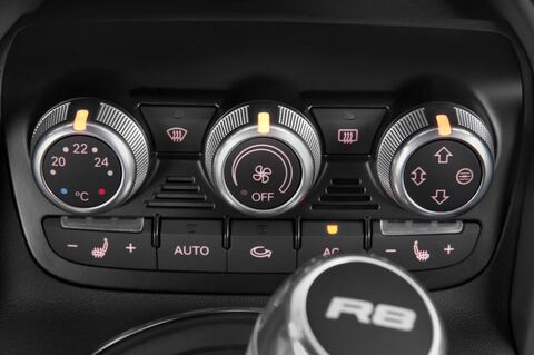 Audi R8 V10 (Baujahr 2010) - 2 Türen Temperatur und Klimaanlage