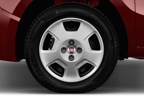 FIAT Qubo (Baujahr 2017) Pop 5 Türen Reifen und Felge