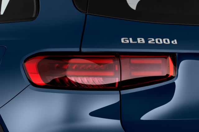 Mercedes GLB (Baujahr 2024) 200d AMG Line 5 Türen Rücklicht