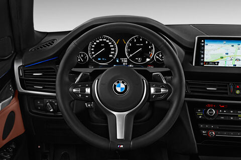 BMW X5 Plug-in Hybrid (Baujahr 2018) - 5 Türen Lenkrad