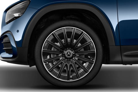 Mercedes GLB (Baujahr 2024) 200d AMG Line 5 Türen Reifen und Felge