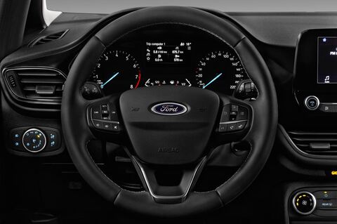 Ford Fiesta (Baujahr 2017) Titanium 3 Türen Lenkrad