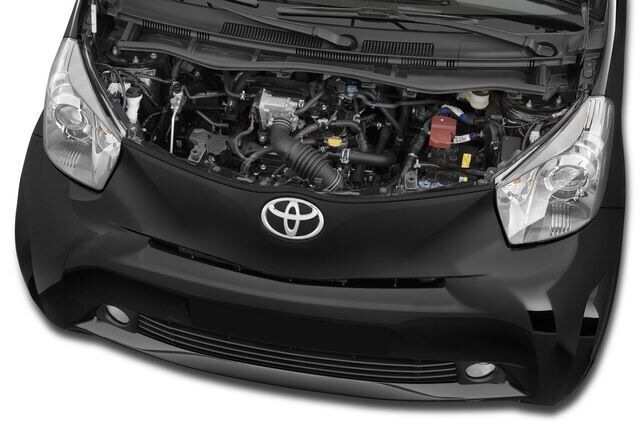 Toyota IQ (Baujahr 2010) + 3 Türen Motor