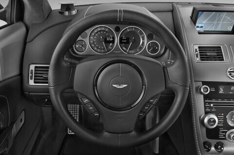 Aston Martin DBS (Baujahr 2010) - 2 Türen Lenkrad
