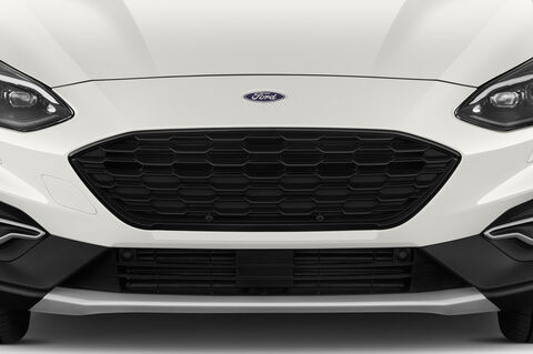 Ford Focus Turnier (Baujahr 2019) Active 5 Türen Kühlergrill und Scheinwerfer