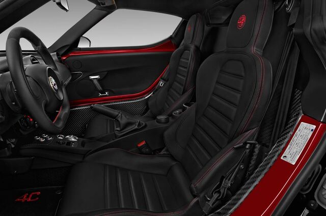 Alfa Romeo 4C (Baujahr 2017) - 2 Türen Vordersitze