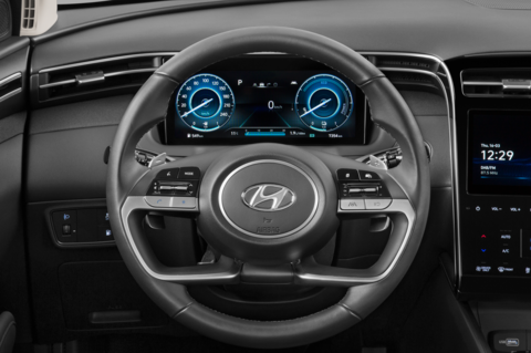 Hyundai Tucson Plug-in Hybrid (Baujahr 2023) Base 5 Türen Lenkrad