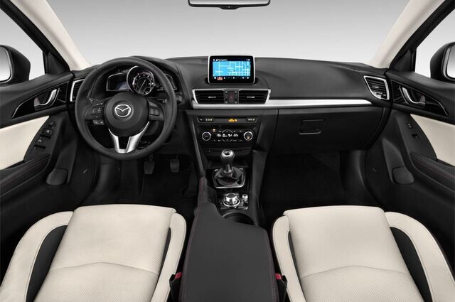 Mazda Mazda3 (Baujahr 2014) Sports-Line 4 Türen Cockpit und Innenraum