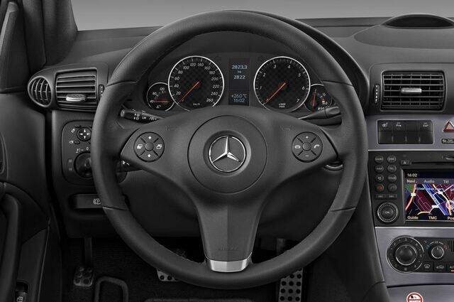 Mercedes CLC (Baujahr 2010) - 3 Türen Lenkrad