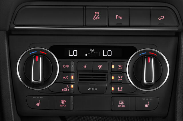 Audi Q3 (Baujahr 2018) - 5 Türen Temperatur und Klimaanlage