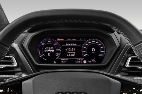 Audi Q4 e-tron (Baujahr 2022) EV S Line 5 Türen Tacho und Fahrerinstrumente