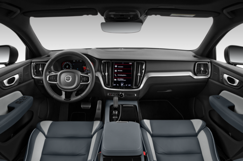 Volvo V60 (Baujahr 2021) R Design 5 Türen Cockpit und Innenraum
