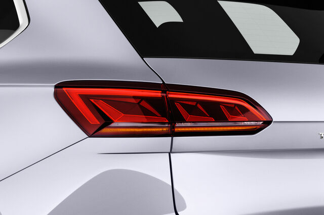 Volkswagen Touareg (Baujahr 2018) Design-Paket Atmosphere 5 Türen Rücklicht
