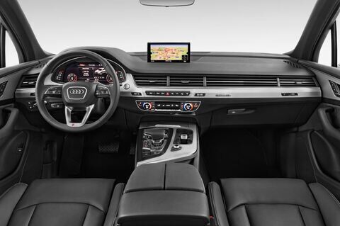 Audi Q7 (Baujahr 2016) - 5 Türen Cockpit und Innenraum