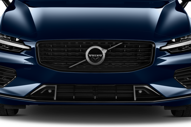 Volvo V60 (Baujahr 2021) R Design 5 Türen Kühlergrill und Scheinwerfer