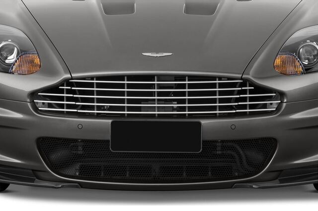 Aston Martin DBS Volante (Baujahr 2010) - 2 Türen Kühlergrill und Scheinwerfer