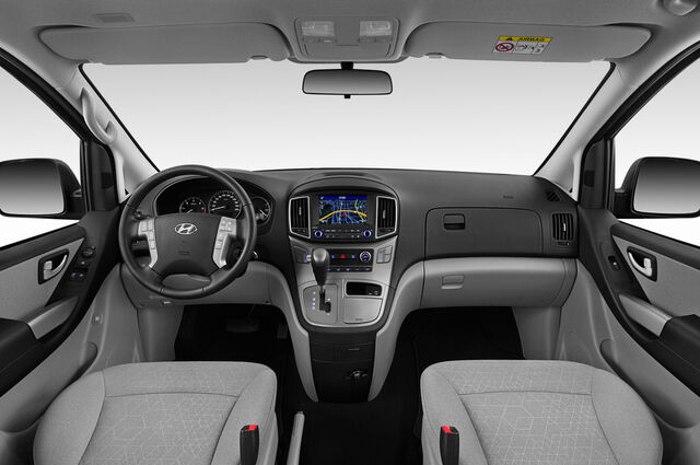 Hyundai H1 People (Baujahr 2019) Trend 5 Türen Cockpit und Innenraum