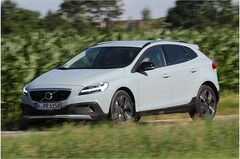 Volvo V40 Cross Country (2017) im Test: Mit Wertung, Datenblatt und...