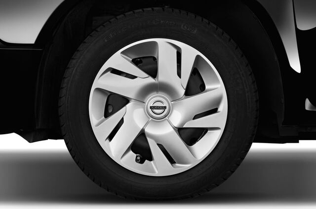 Nissan E-NV200 Evalia (Baujahr 2016) Tekna 5 Türen Reifen und Felge
