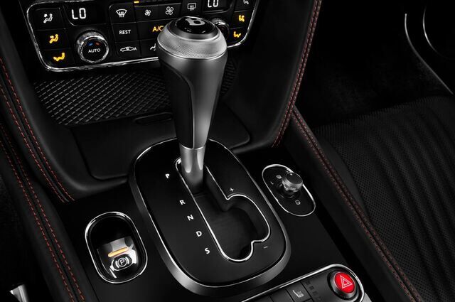 Bentley Continental GT (Baujahr 2017) - 2 Türen Schalthebel