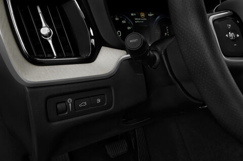 Volvo XC60 Plug-in Hybrid (Baujahr 2018) Inscription 5 Türen Lüftung