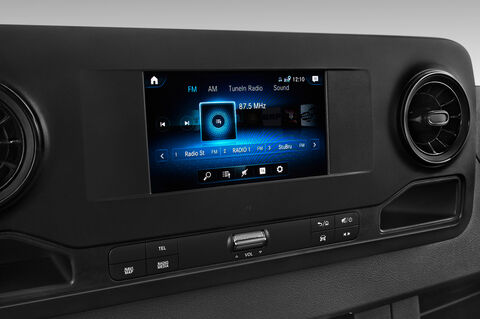 Mercedes Sprinter Box Van (Baujahr 2019) - 2 Türen Radio und Infotainmentsystem