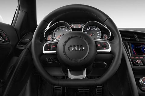 Audi R8 (Baujahr 2010) - 2 Türen Lenkrad