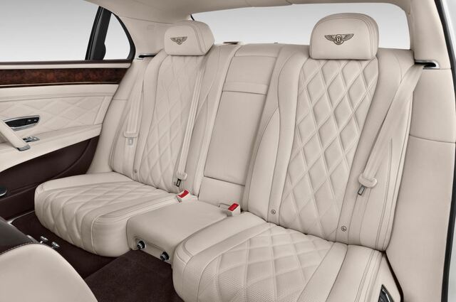 Bentley Continental Flying Spur (Baujahr 2015) - 4 Türen Rücksitze