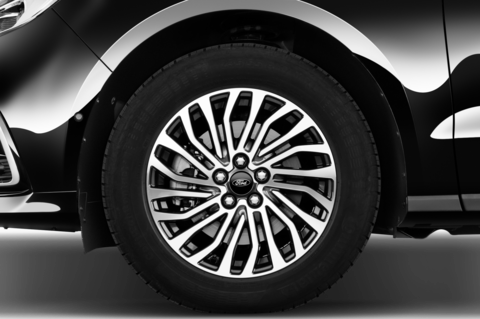 Ford Galaxy (Baujahr 2021) Titanium 5 Türen Reifen und Felge