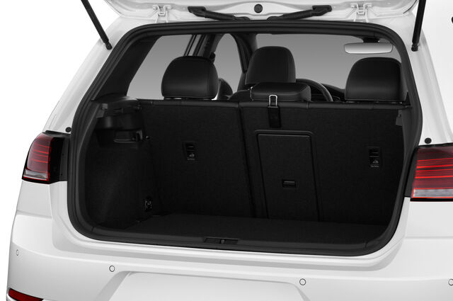 Volkswagen Golf (Baujahr 2018) R 5 Türen Kofferraum