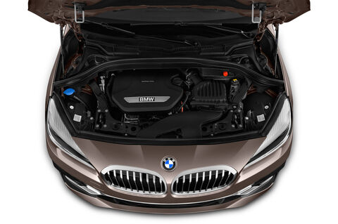 BMW 2 Series Active Tourer (Baujahr 2018) Luxury 5 Türen Motor